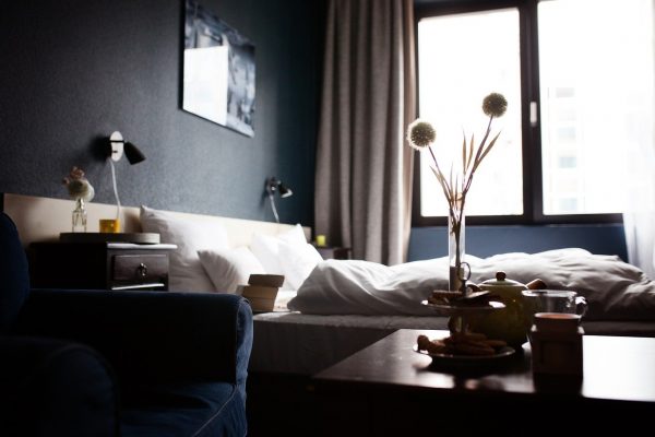 Choisir son hôtel près de la cascade de la vis ?